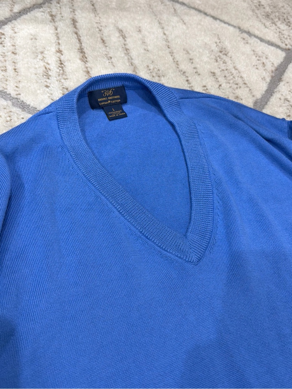 Brooks Brothers 346 Sweater Mens L Blue V Neck Supima Cotton Knit Pullover